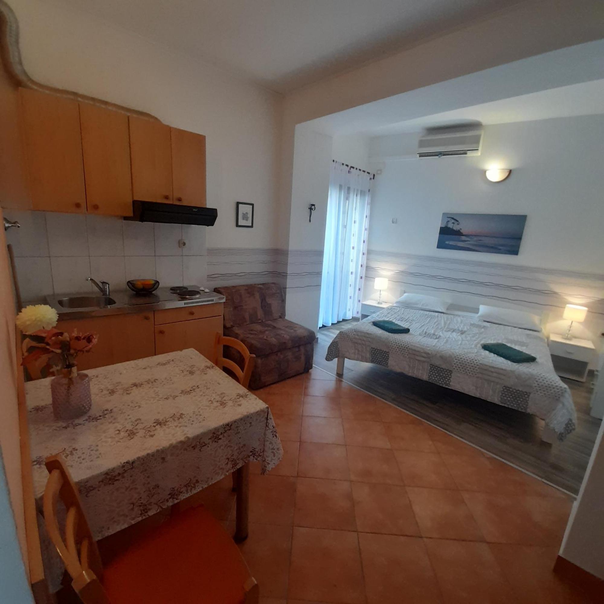 Beach Pearl 1 Jesenice  Bagian luar foto